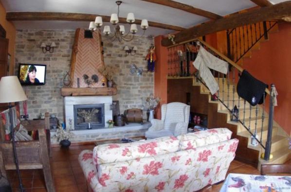 Hotel Rural La Veleta Murias de Rechivaldo Екстериор снимка